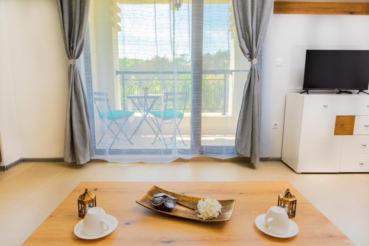 Green Life Beach Resort Apartment Sozopol Exterior photo